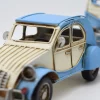 Miniaturmodel einer Ente von Citroën mit Wohnwagen in Hellblau – Bild 2