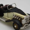Miniaturmodel eines Oldtimers aus Zinn aus den 1920er Jahren in Schwarz-Weiß – Bild 2