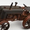 Miniaturmodel eines alten Treckers aus Zinn in Rostfarben – Bild 2