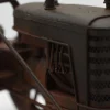 Miniaturmodel eines alten Treckers aus Zinn in Rostfarben – Bild 4