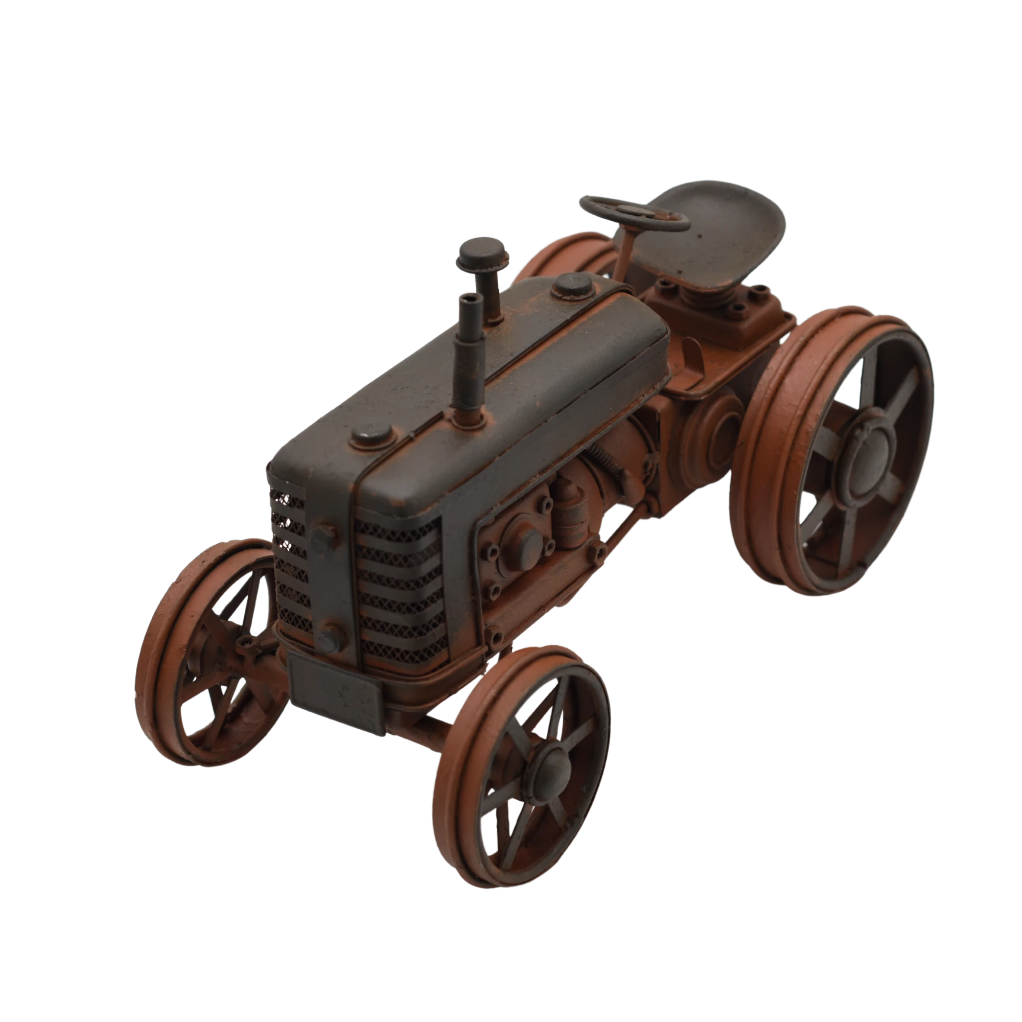 Miniaturmodel eines alten Treckers aus Zinn in Rostfarben