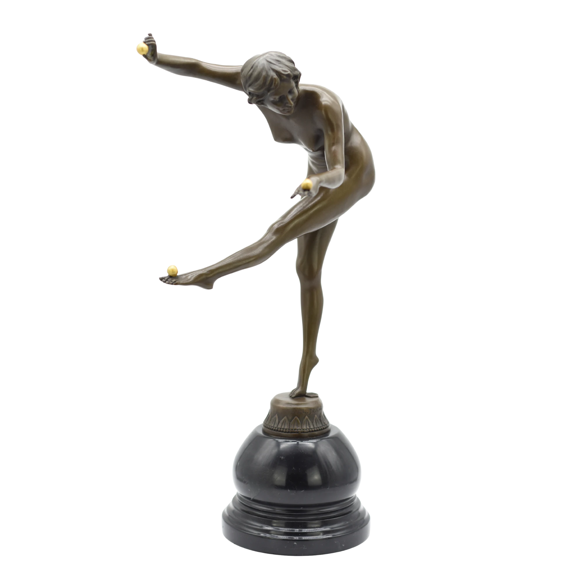Bronzestatue einer nackten, nach vorne gebeugten Jongleurin mit 3 Bällen